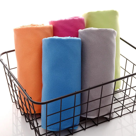 Microfiber Perfect Sports Towel Fast Drying Super Absorbent Ultra Compact Suitable for Camping Gym